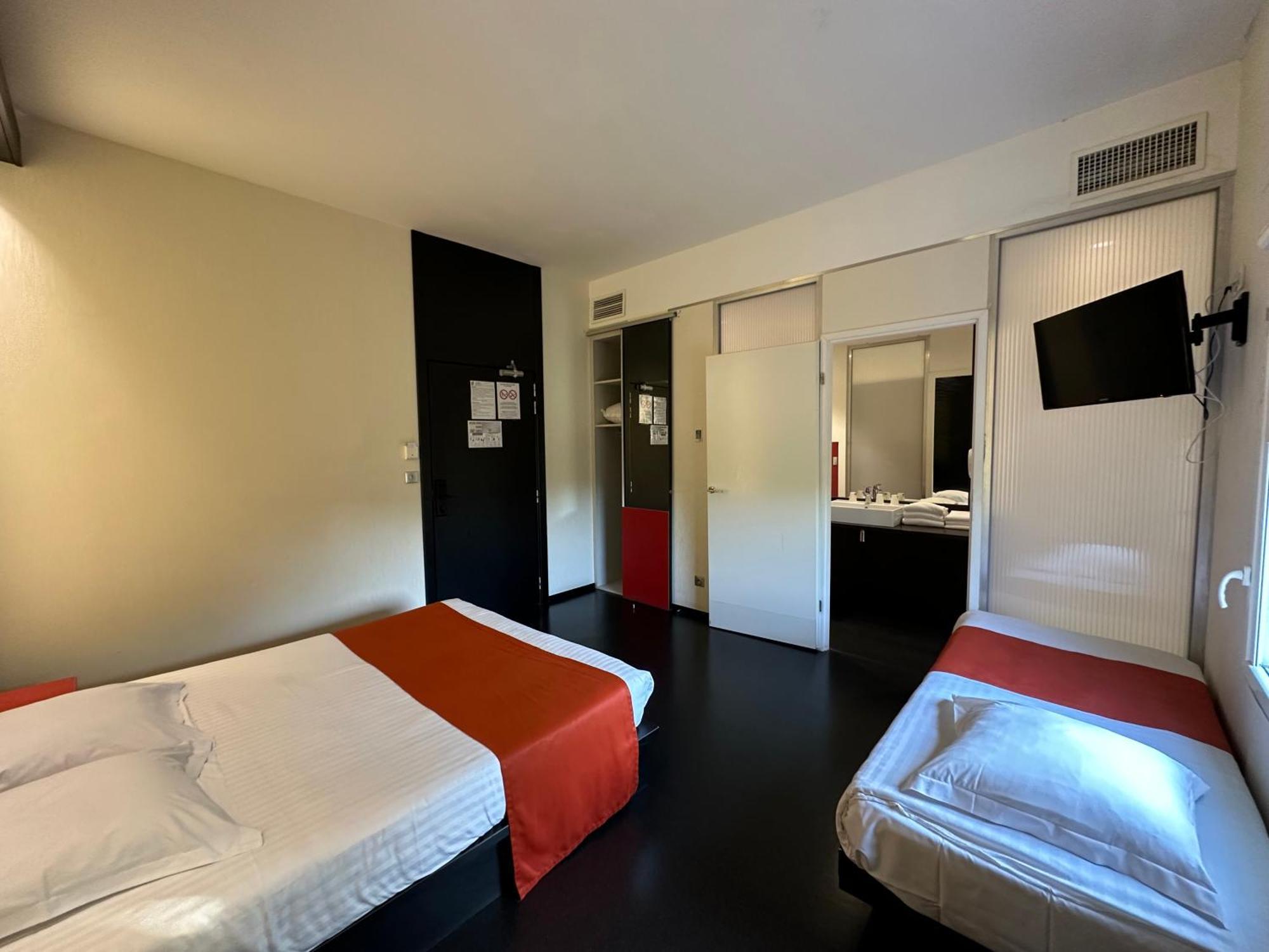 Yvrac Hotel Gardenia Bordeaux Est מראה חיצוני תמונה