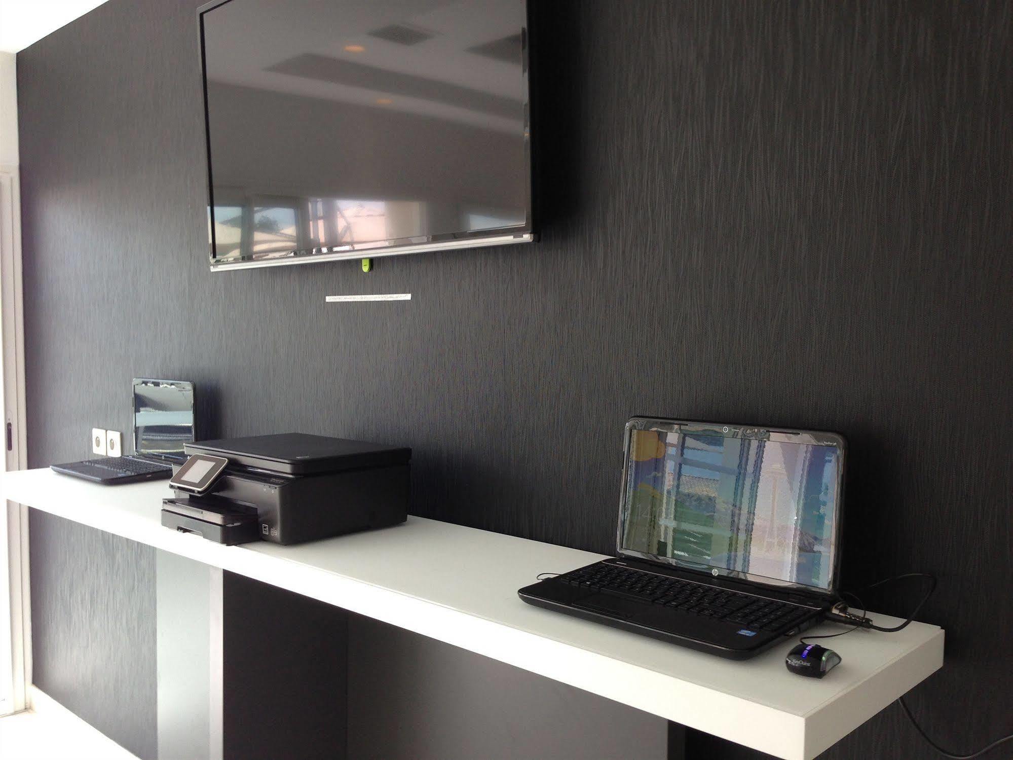 Yvrac Hotel Gardenia Bordeaux Est מראה חיצוני תמונה